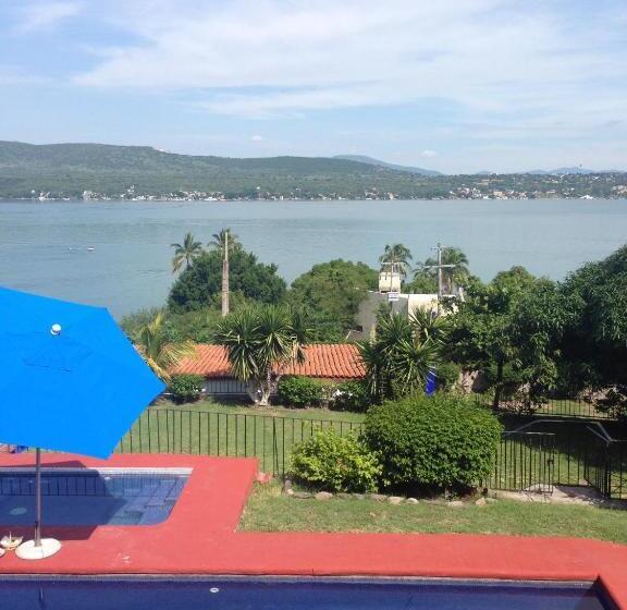 レイクビュースタンダードルーム, La Casa De Los Globos