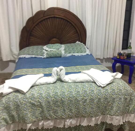 レイクビュースタンダードルーム, La Casa De Los Globos