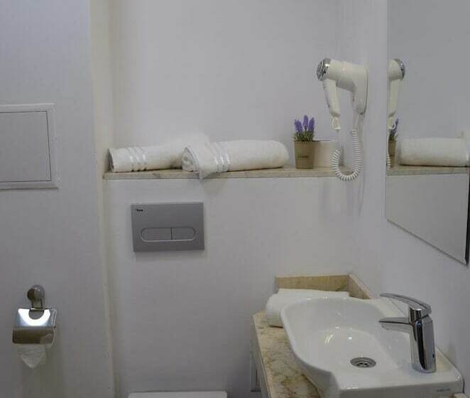 חדר דלוקס, Aquamarine