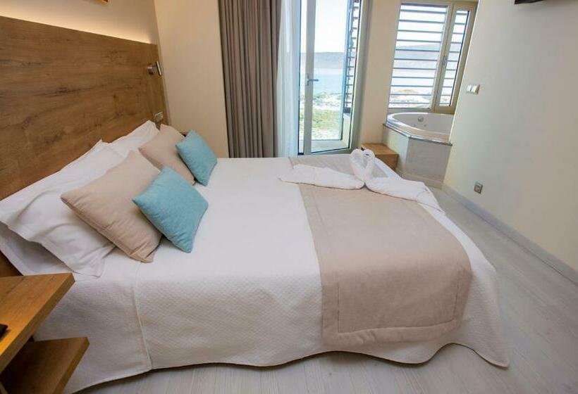 اتاق استاندارد با وان آب گرم, Boutique O Náutico Laxe