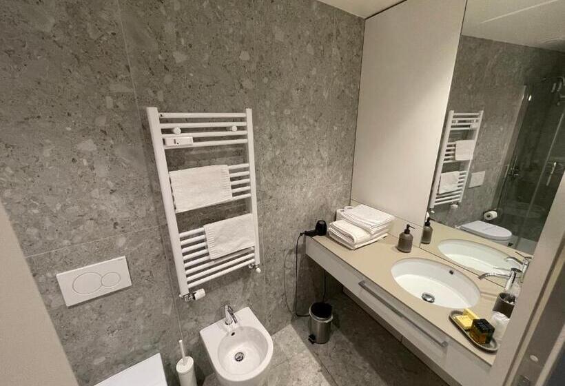 اتاق استاندارد با تخت بزرگ, Torino48 Guesthouse