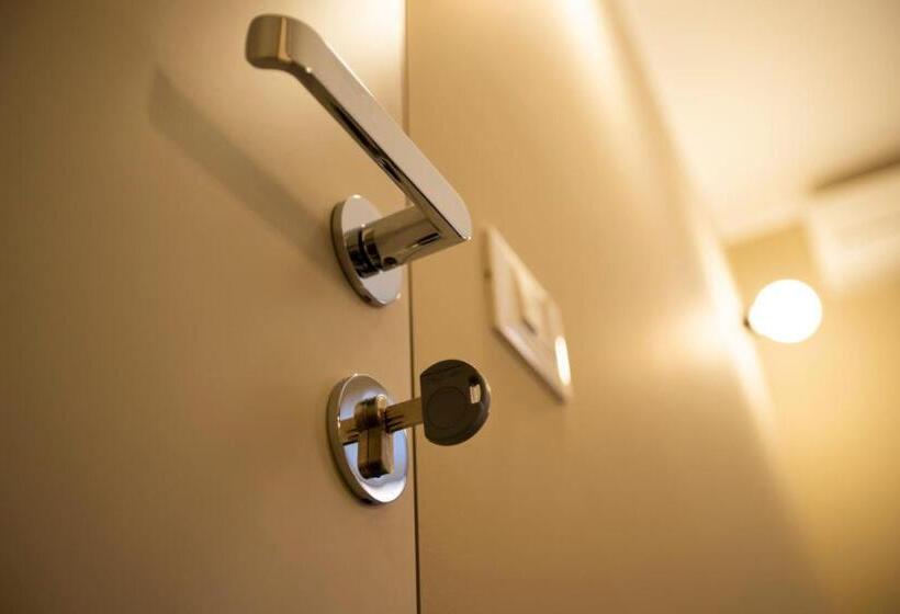 带大床的标准间, Torino48 Guesthouse