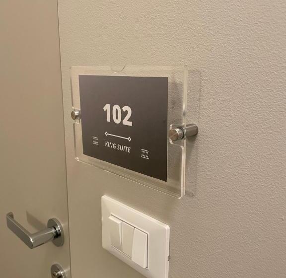 اتاق استاندارد با تخت بزرگ, Torino48 Guesthouse