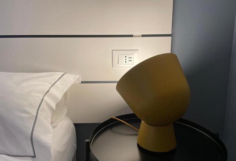 اتاق استاندارد با تخت بزرگ, Torino48 Guesthouse