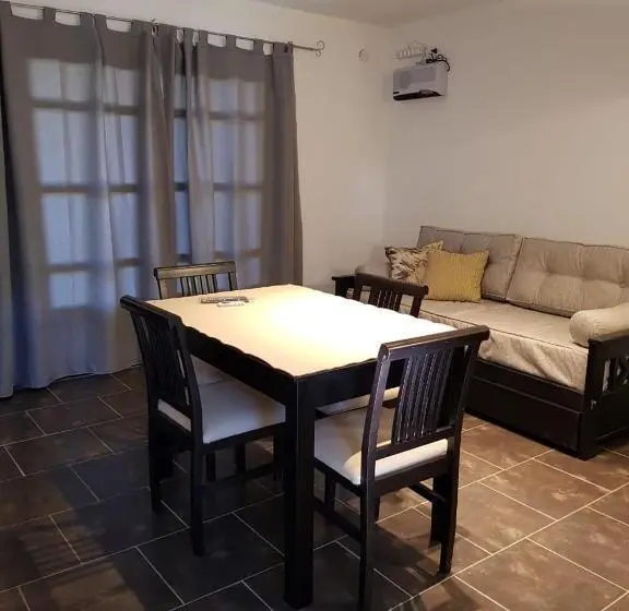 Duplex-huoneisto 1 Makuuhuone, Posada De La Comarca