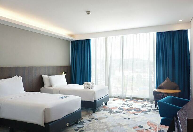 غرفة سوبيريور مطلة على المدينة, Golden Tulip Springhill Lampung