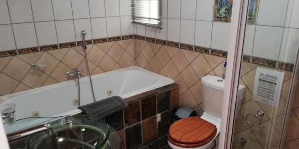 חדר דלוקס לשלושה, Anandi Guesthouse Mariental