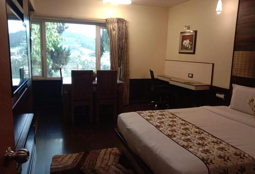 家庭套房, Beverly Villa