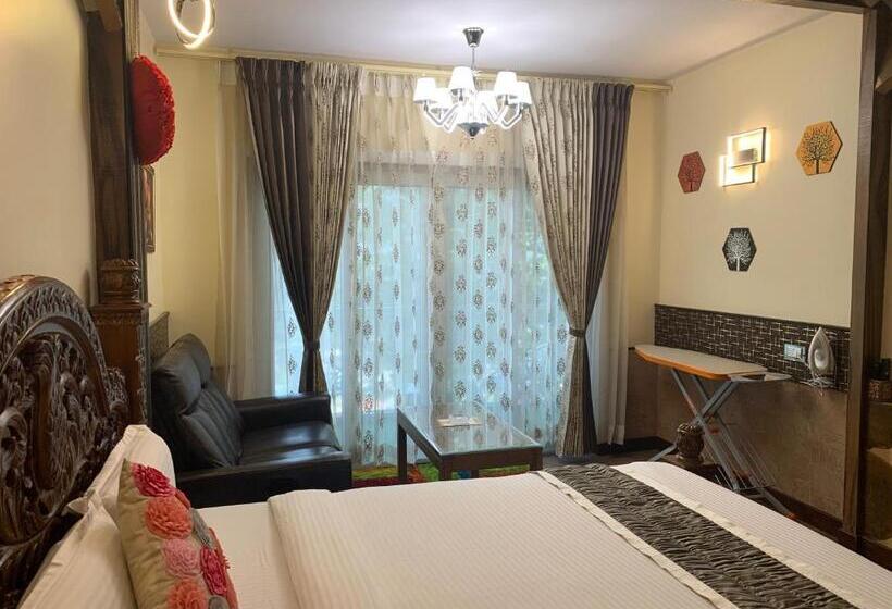 带大床的标准间, Beverly Villa