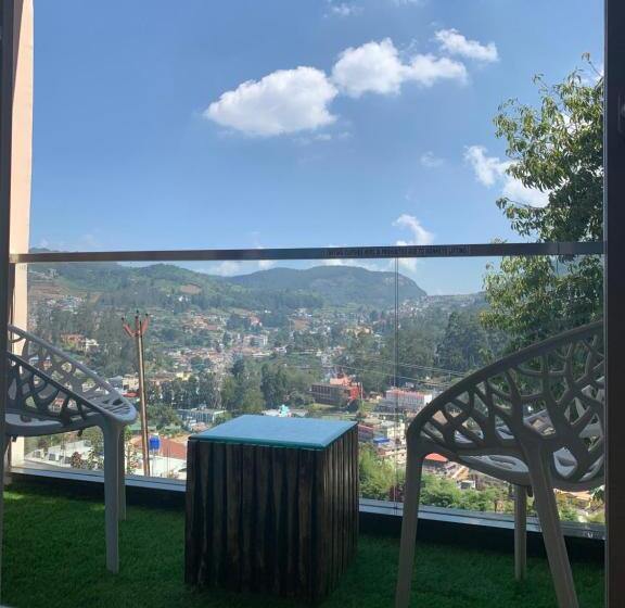 带大床的标准间, Beverly Villa