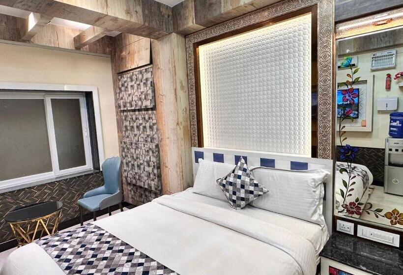 小型套房, Beverly Villa