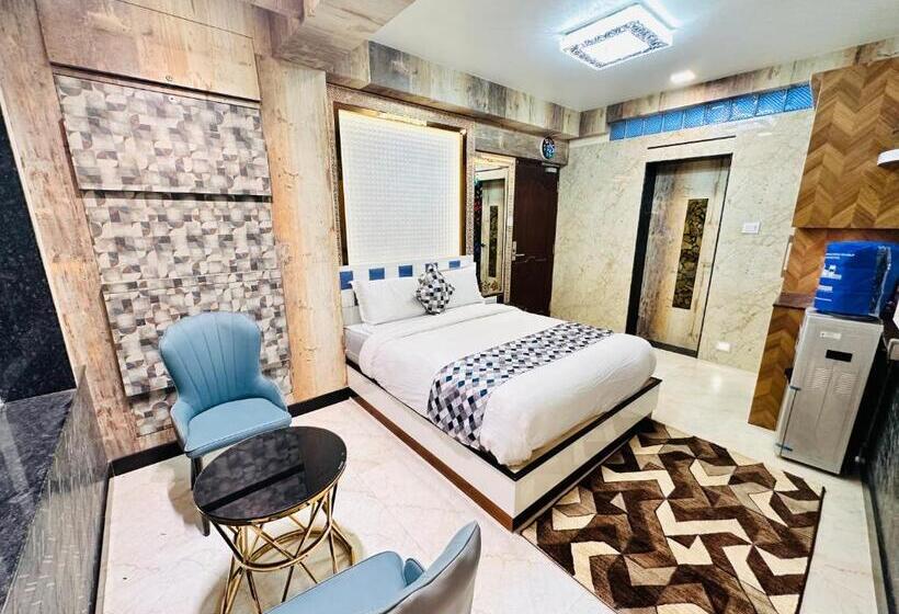 سوییت جونیور, Beverly Villa