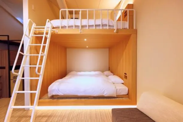 スタンダード４人部屋, Chikura Tsunagu