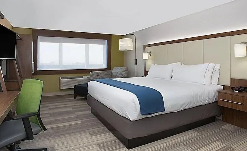デラックスルーム, Holiday Inn Express & Suites   Romeoville   Joliet North, An Ihg
