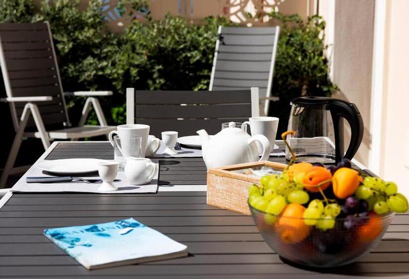 Suite with Terrace, Eulalia32