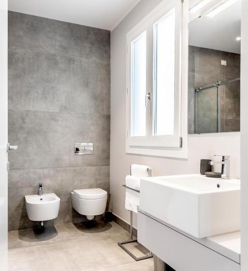 Suite with Terrace, Eulalia32