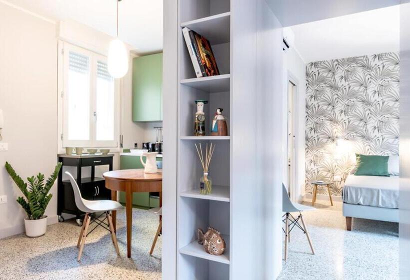 سوییت جونیور با بالکن, Eulalia32