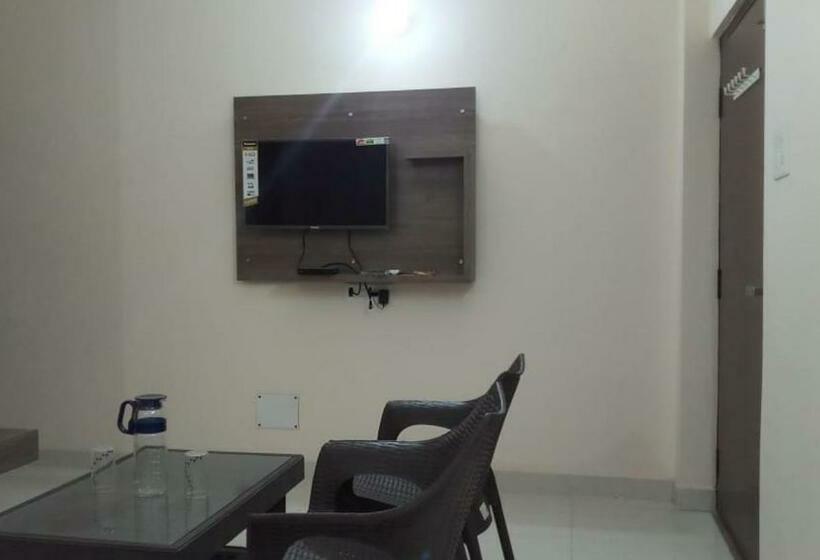 اتاق استاندارد, Kashi Stay