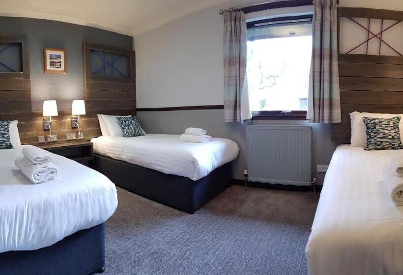 스탠다드 트리플 룸, Clachaig Inn