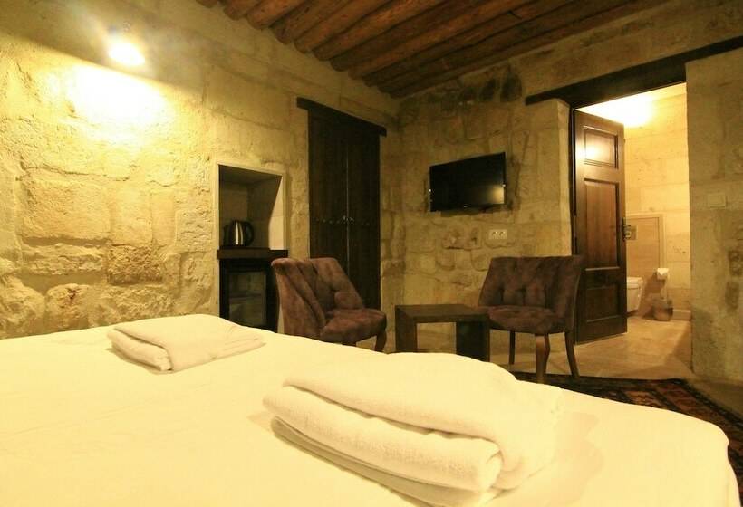 Номер Deluxe, Tafana Cave & Stone Lodge