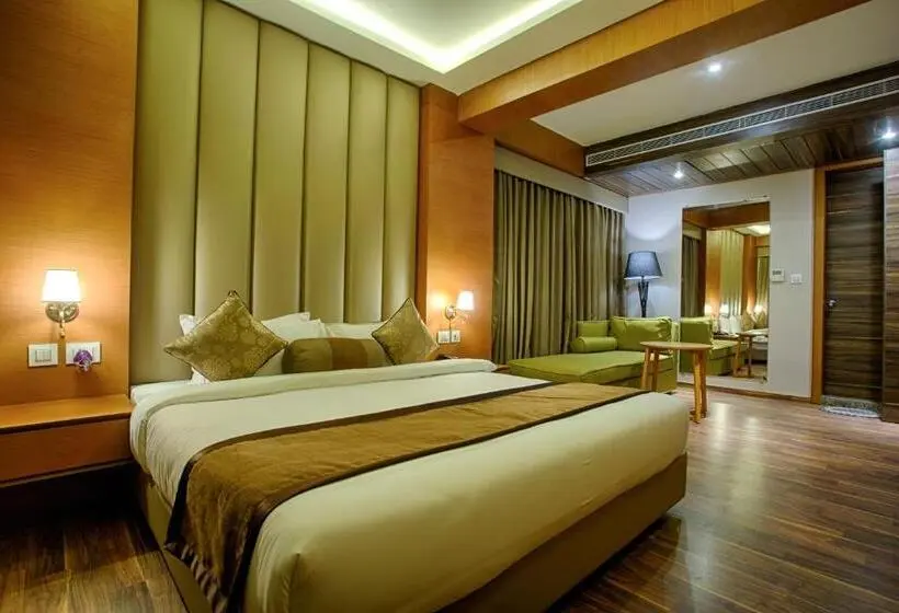 デラックスルーム, Four Vedas Hotel & Resort