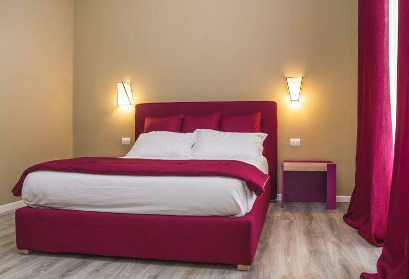 غرفة كومفورت ثلاثية, Don Franco