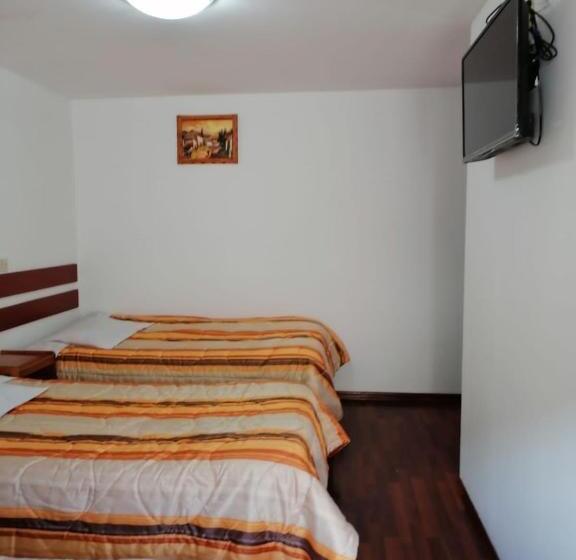 Номер Стандарт Трехместный, La Estacion San Pedro