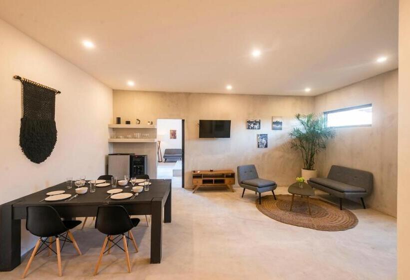 ファミリーステューディオ, Canggu Dream Studios & Villas