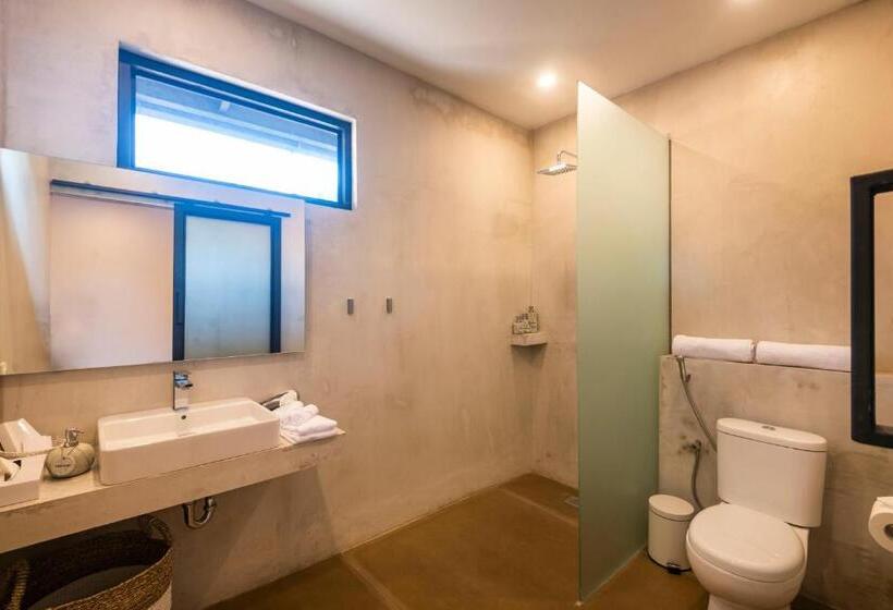 ファミリーステューディオ, Canggu Dream Studios & Villas