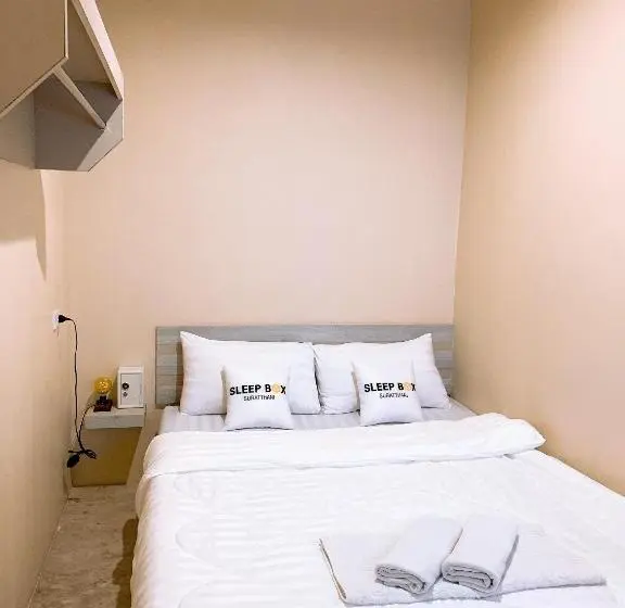 اتاق استاندارد, Sleepbox Hostel Suratthani