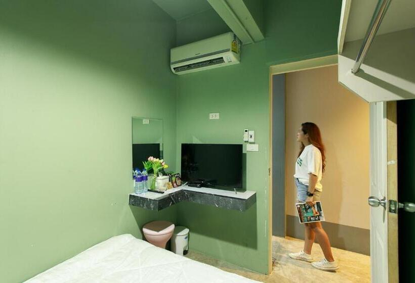 Номер Стандарт, Sleepbox Hostel Suratthani