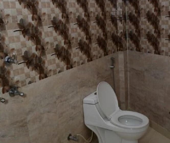 デラックスルーム, Krazy