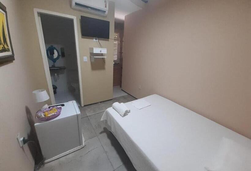 חדר סטנדרט יחיד, Nacional