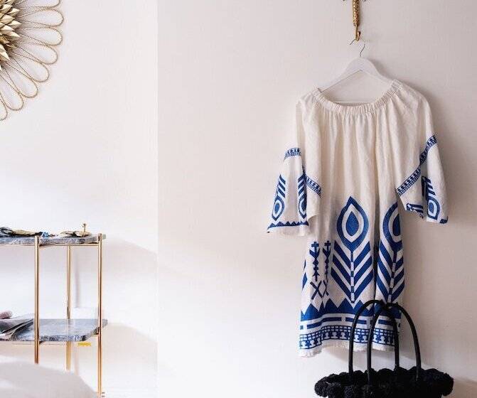 1 Bedroom Penthouse Apartment, Ocho Suites & Kitchen