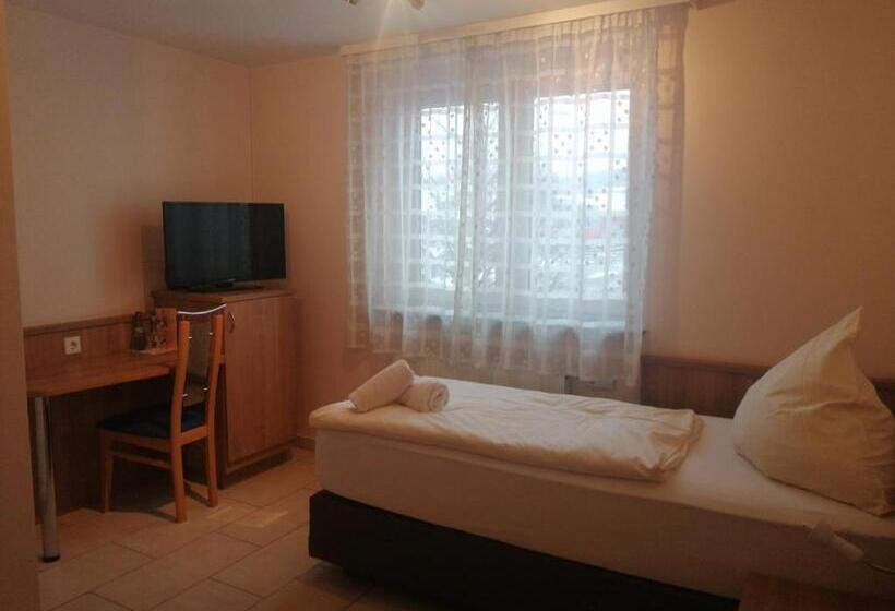 غرفة قياسية فردية, Restaurant Zum Bäumle