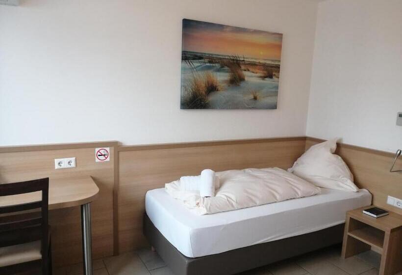 غرفة قياسية فردية, Restaurant Zum Bäumle