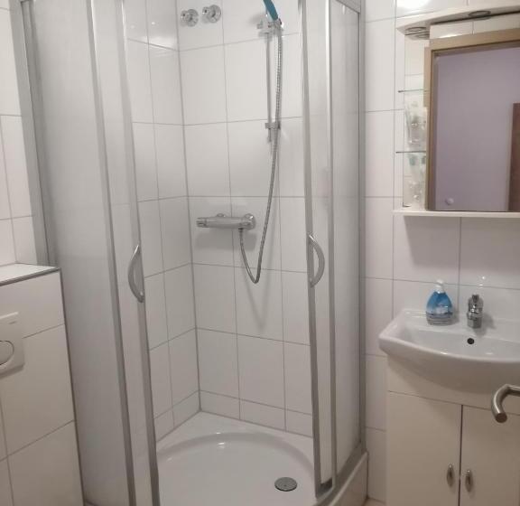 غرفة ديلوكس, Restaurant Zum Bäumle