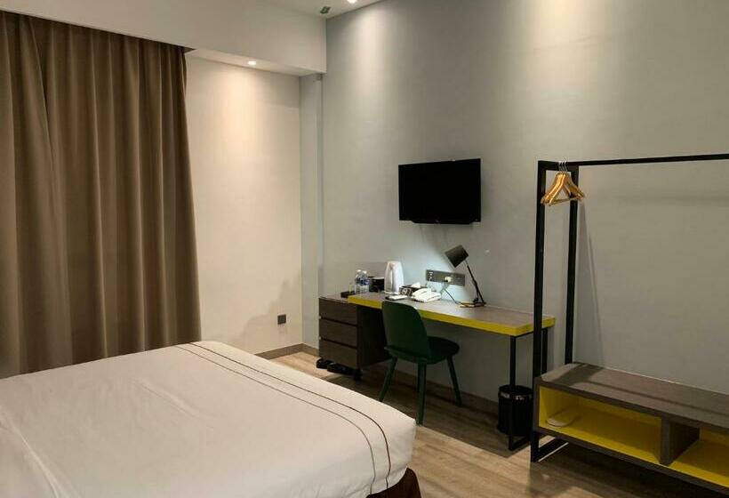 Quarto Deluxe Cama King, K