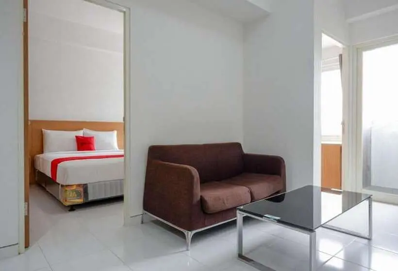 ファミリールーム, Reddoorz Apartment Near Exit Toll Colomadu