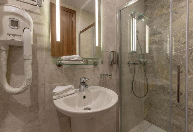 اتاق لوکس, Dun Gorg Guest House