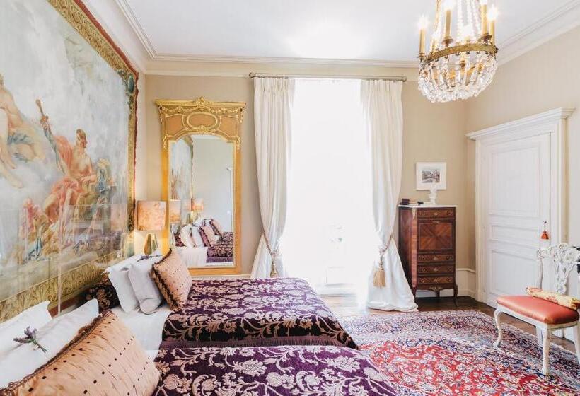 Номер Стандарт Вид на Сад, Château La Creuzette