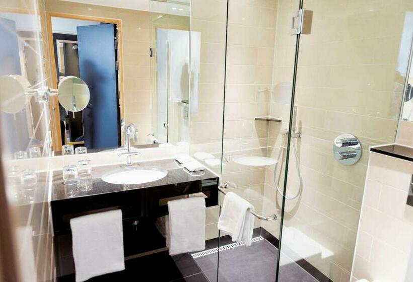 חדר סטנדרט, Brandan