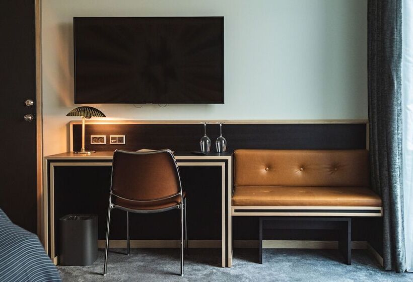 חדר סטנדרט, Brandan