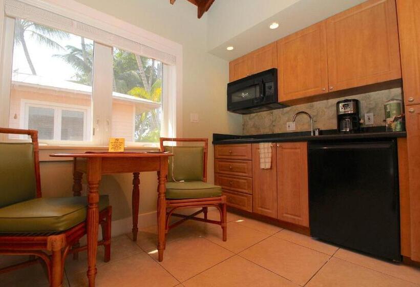 شقة غرفة واحدة, Coconut Mallory Resort And Marina