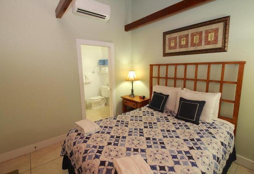 شقة غرفة واحدة, Coconut Mallory Resort And Marina