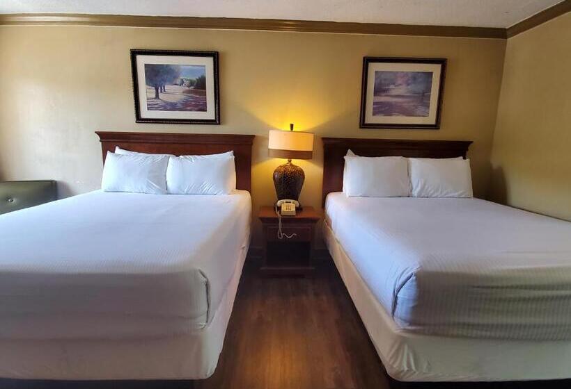 חדר סטנדרט, קומת קרקע, Colonial House Motel