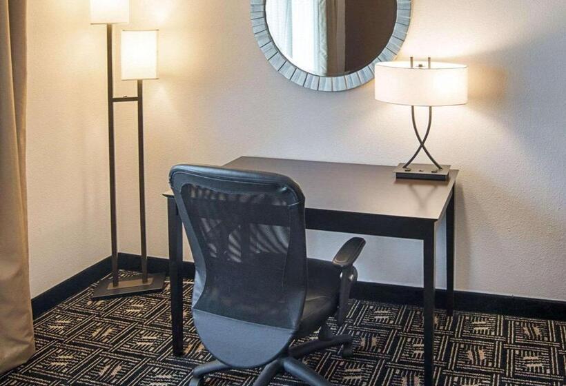 标准间, Quality Inn