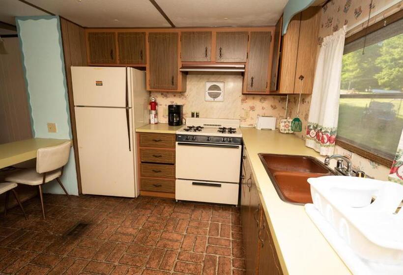 בית, חדר שינה 1, Fair Wind Motel And Cottages