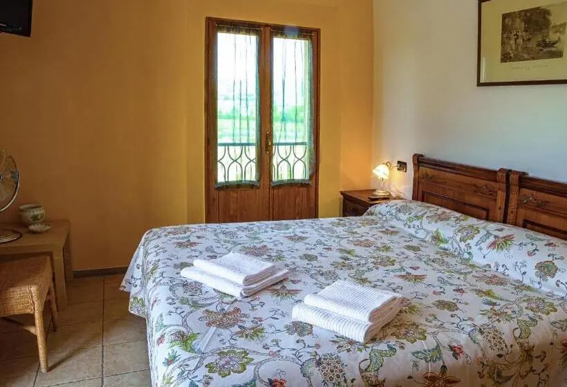 スタンダードルーム, Agriturismo Contea Di Val D'amone