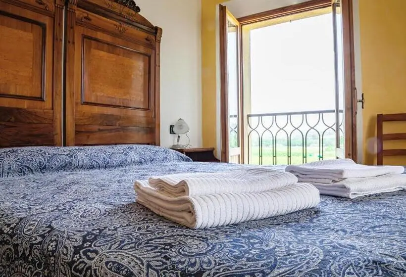 スタンダードトリプルルーム, Agriturismo Contea Di Val D'amone